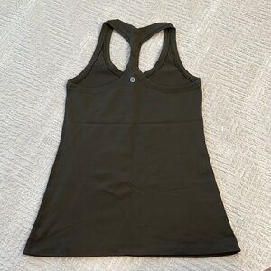 lululemon athletica Green Fitted Sleeveless Tank Top